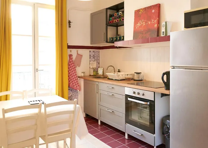 Bel Appartement Centre Ville Sete